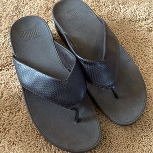 FitFlops size 10 women’s sandals like New.
